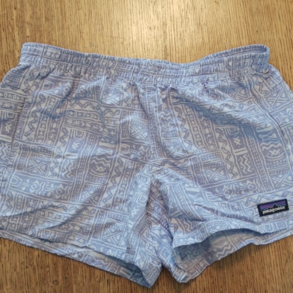 Patagonia Girls Baggies XL Light Purple Design